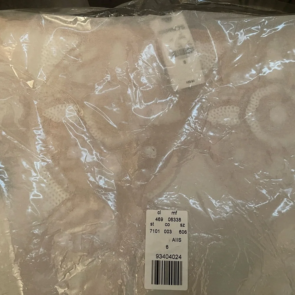 NWT Express Two-Piece Sequined Set - Picture 9 of 16